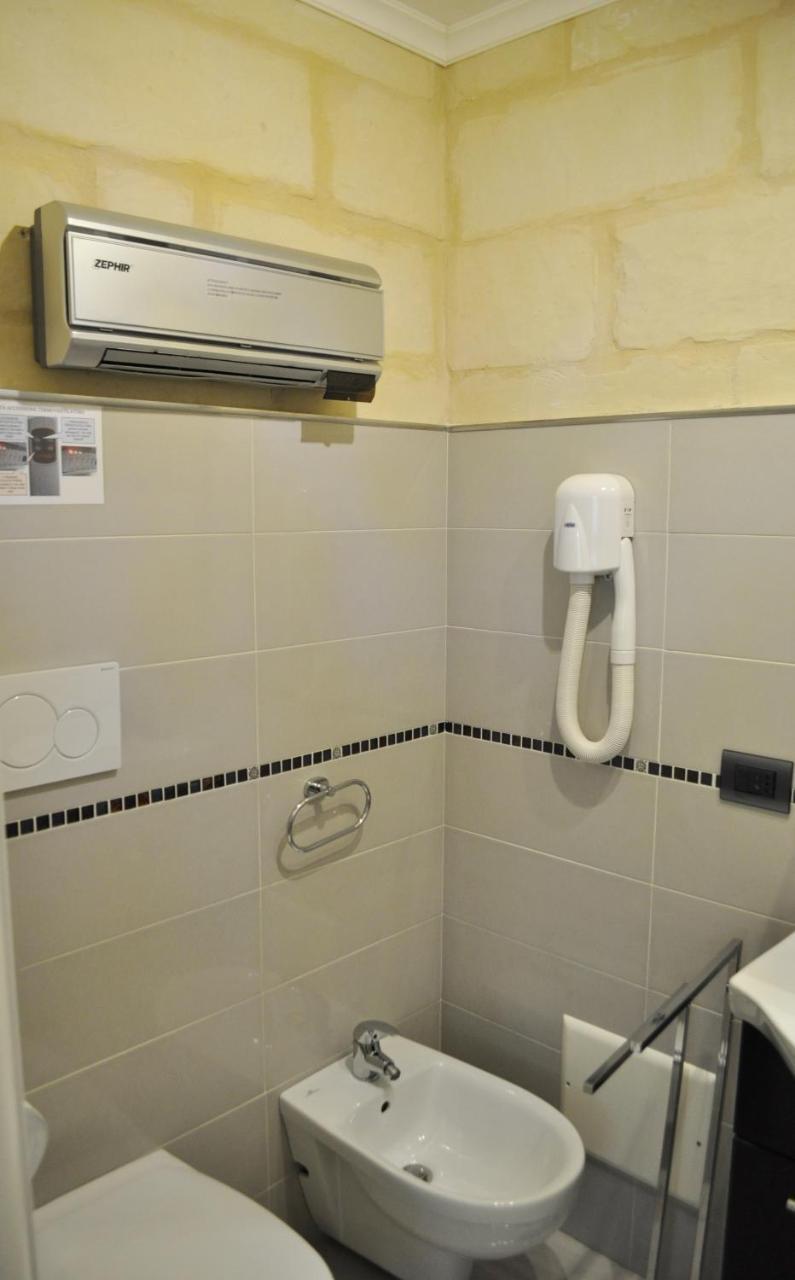 B&B Lecce Holidays Экстерьер фото